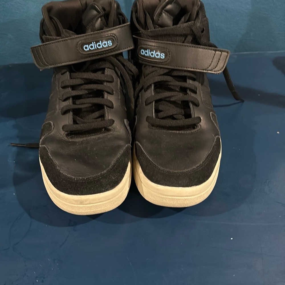 Adidas Black Sneakers with Classic High-Top Design cloud fact